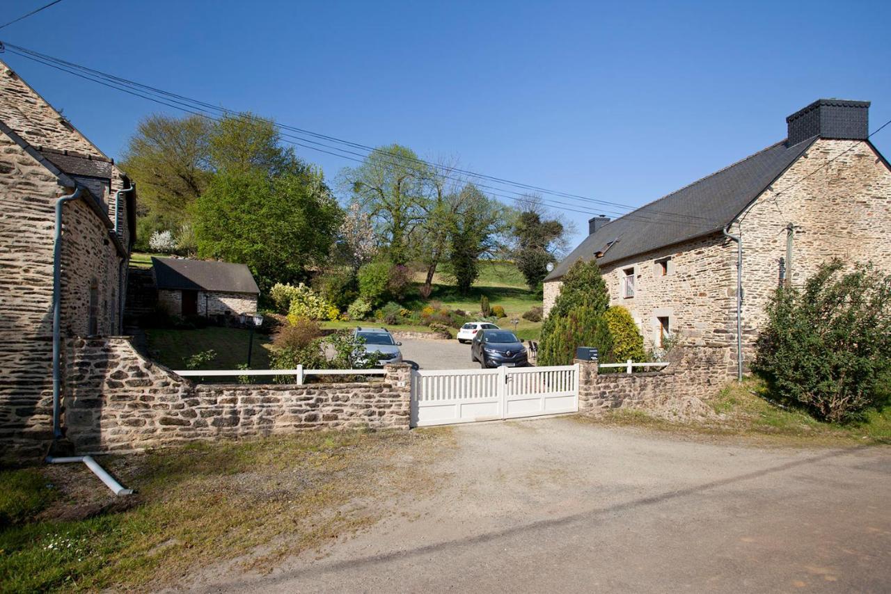 Stone Cottage With Modern Cosy Interior Near To Josselin Perfect Retreat For Writers Or Star Gazers Guégon 外观 照片